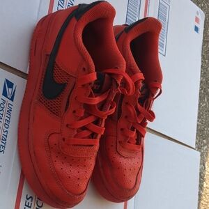 Nike Air Force 1 LV8 GS 'Mesh Pocket - Habanero Red' sneakers